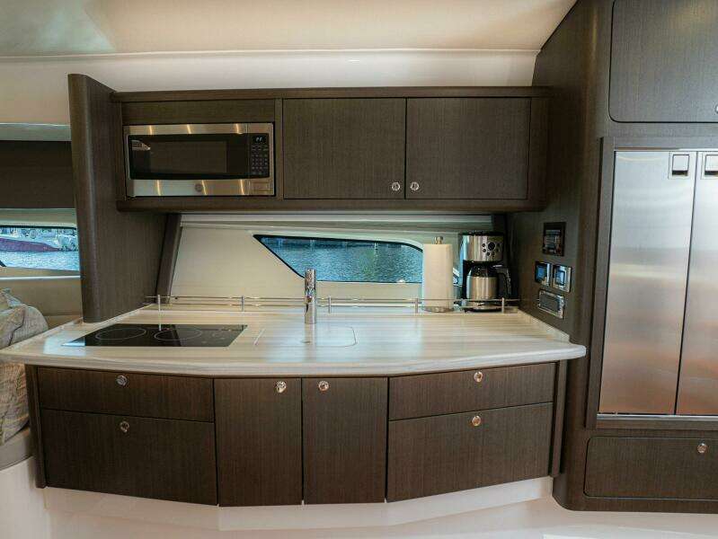 GARBONZO 47ft Intrepid Yacht For Sale