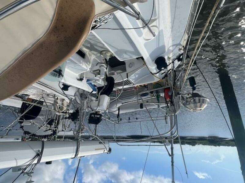 37ft Hunter Yacht For Sale