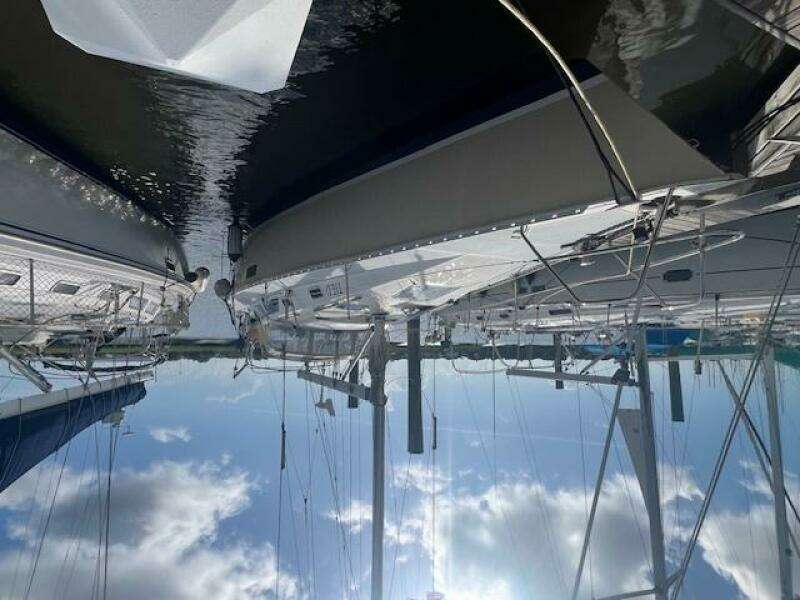37ft Hunter Yacht For Sale