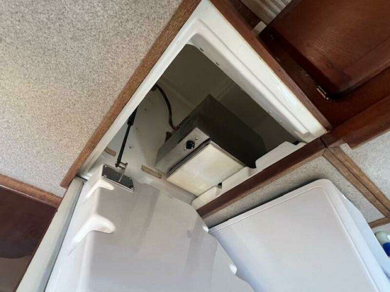 37ft Hunter Yacht For Sale