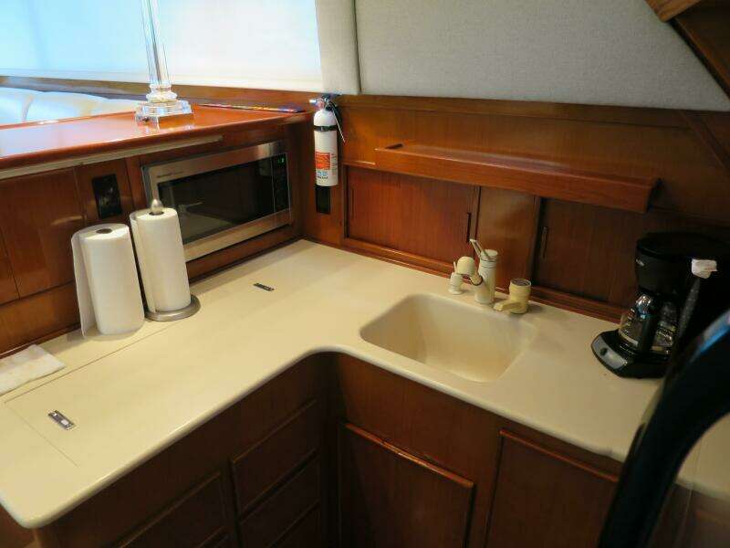 HIGH RISK 50ft Post Yacht For Sale