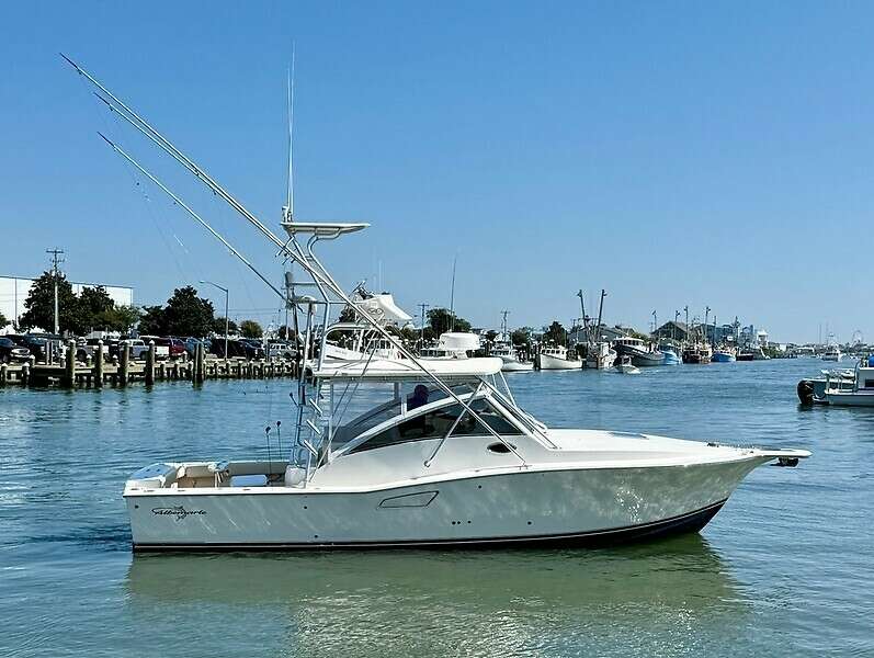 Dirty s Girl  32ft Albemarle Yacht For Sale Dirty s Girl  32ft Albemarle Yacht For Sale