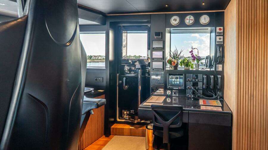 NEVERLAND 146ft Sanlorenzo Yacht For Sale
