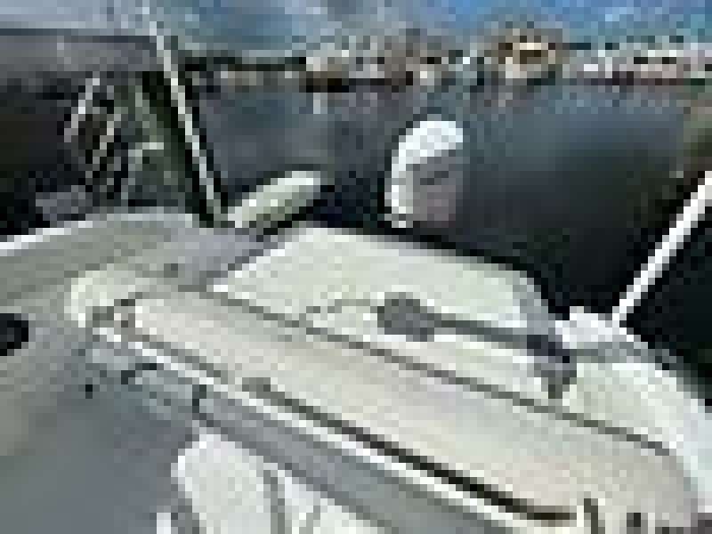 25ft Cobalt Yacht For Sale