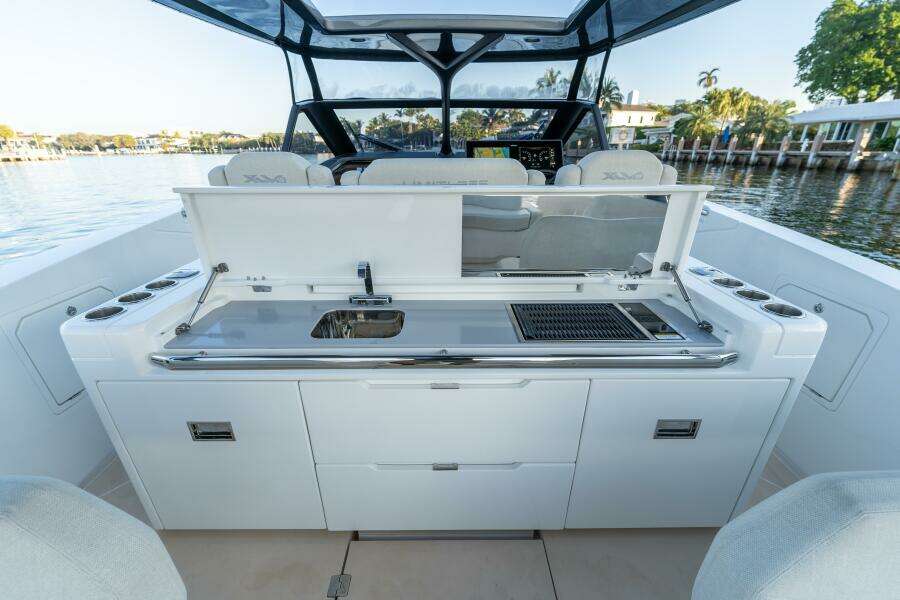 45ft Limitless Seas Yacht For Sale