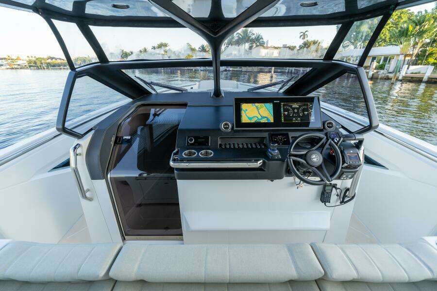 45ft Limitless Seas Yacht For Sale
