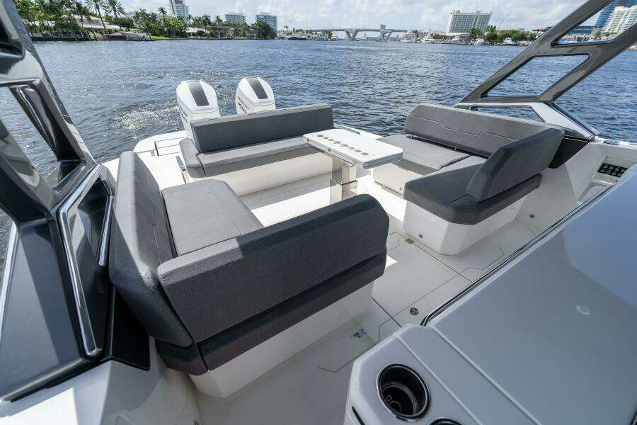 45ft Limitless Seas Yacht For Sale