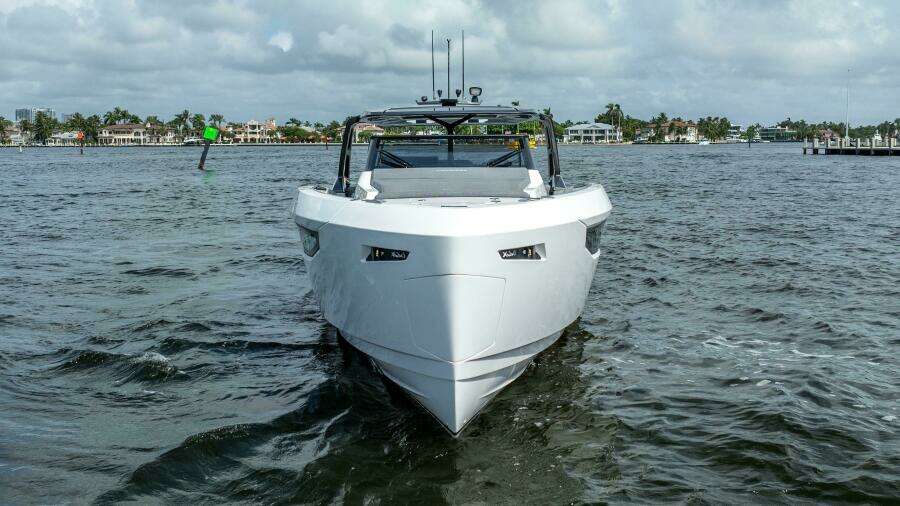 45ft Limitless Seas Yacht For Sale