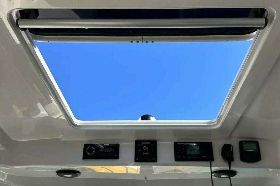 Lizzie 38ft Protector Yacht For Sale