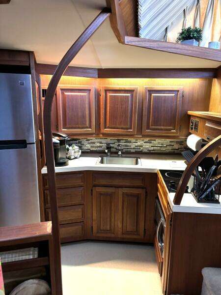 44ft Viking Yacht For Sale