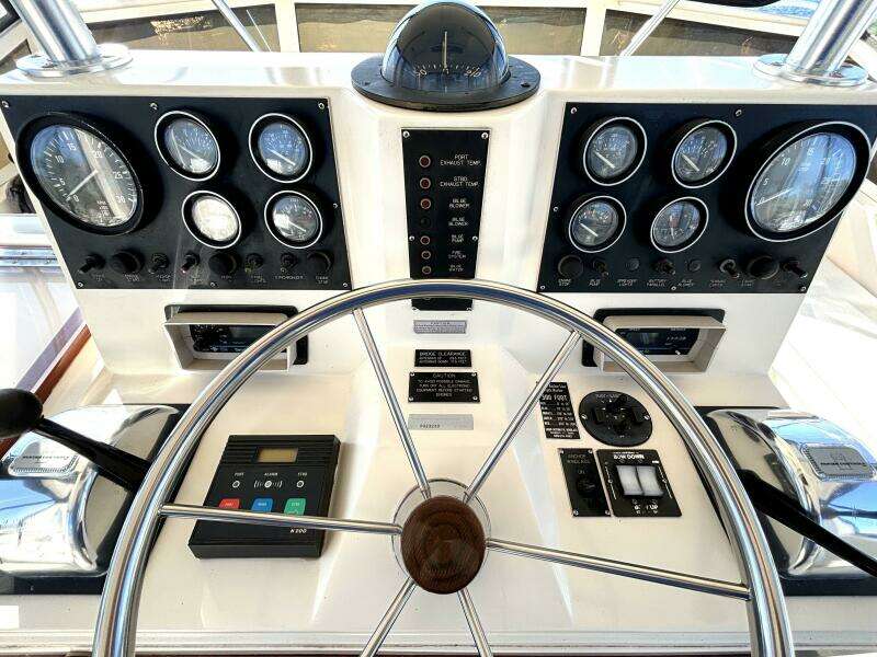 44ft Viking Yacht For Sale