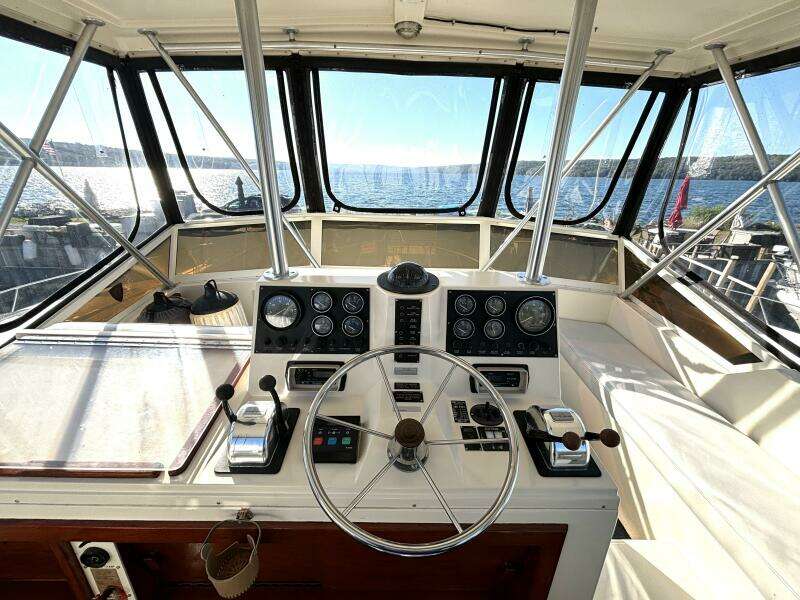 44ft Viking Yacht For Sale