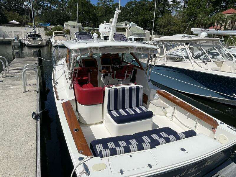 Beyond The Sea 29ft Hunt Yacht For Sale
