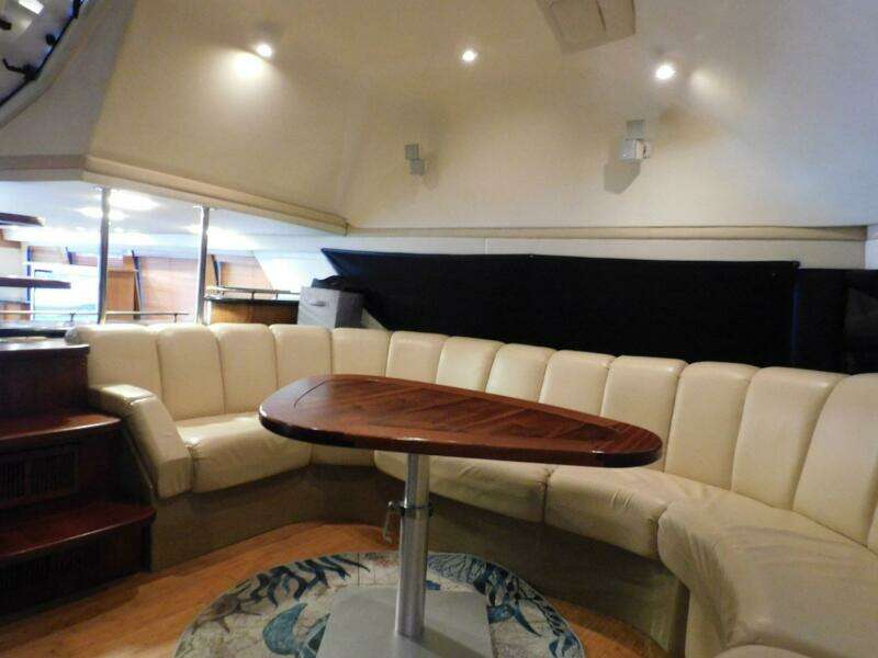 Waterdog 57ft Carver Yacht For Sale