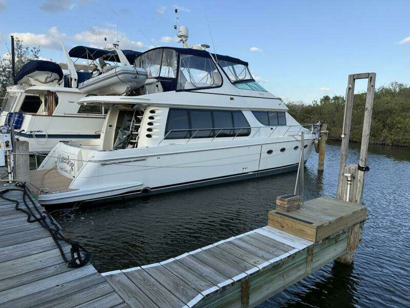 Waterdog 57ft Carver Yacht For Sale
