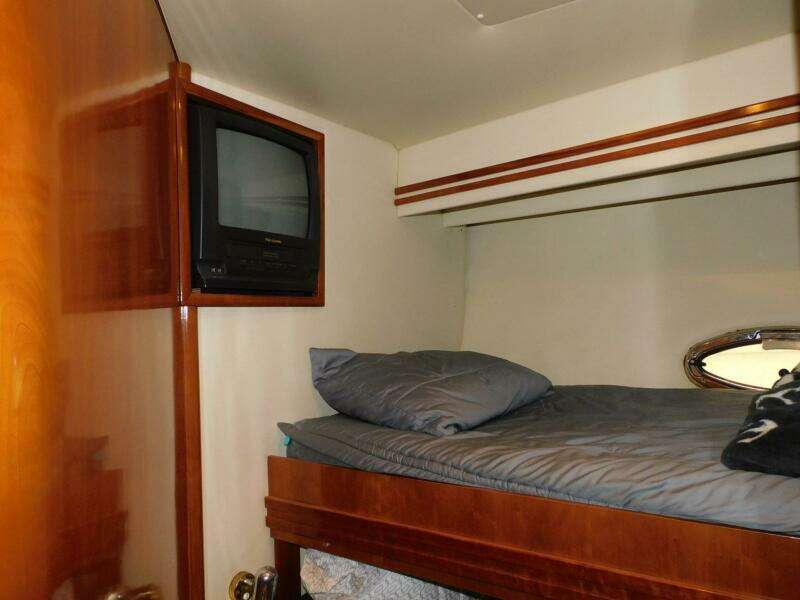 Waterdog 57ft Carver Yacht For Sale