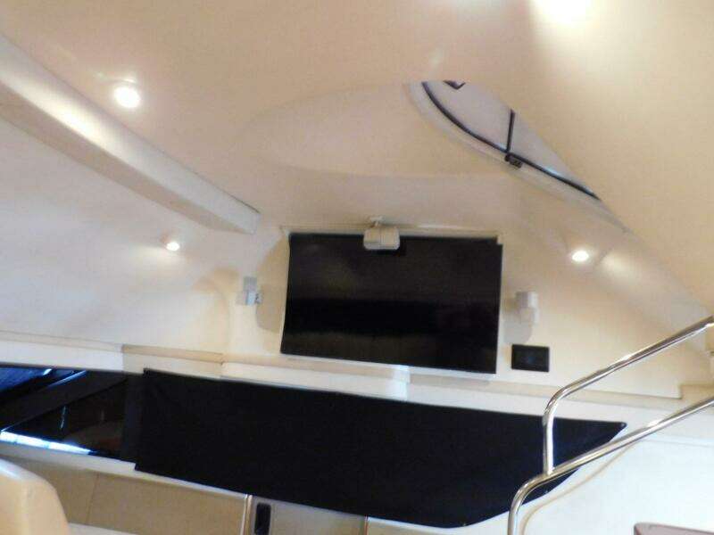 Waterdog 57ft Carver Yacht For Sale