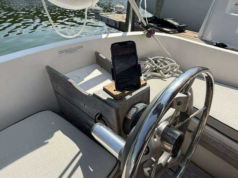 Horizon Cat phone holder Horizon Cat phone holder