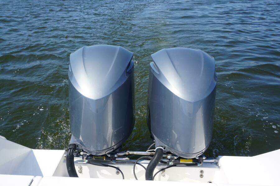 2012 32 Regulator 32 FS Past Time Engines