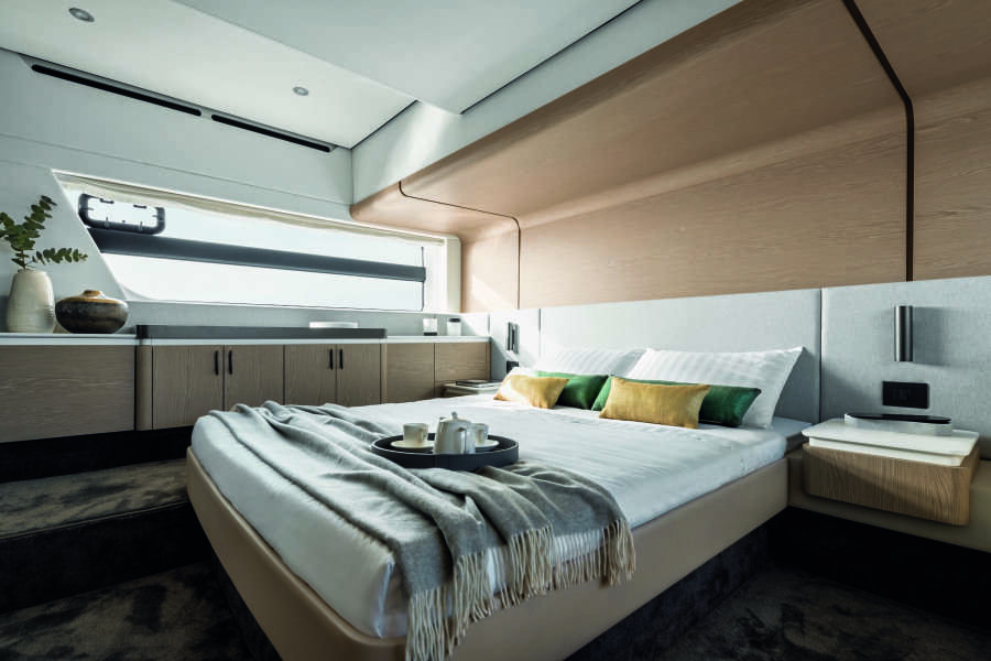 53ft Azimut Yacht For Sale