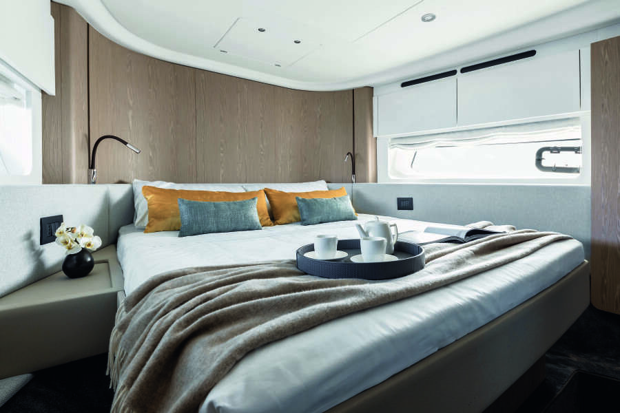 53ft Azimut Yacht For Sale
