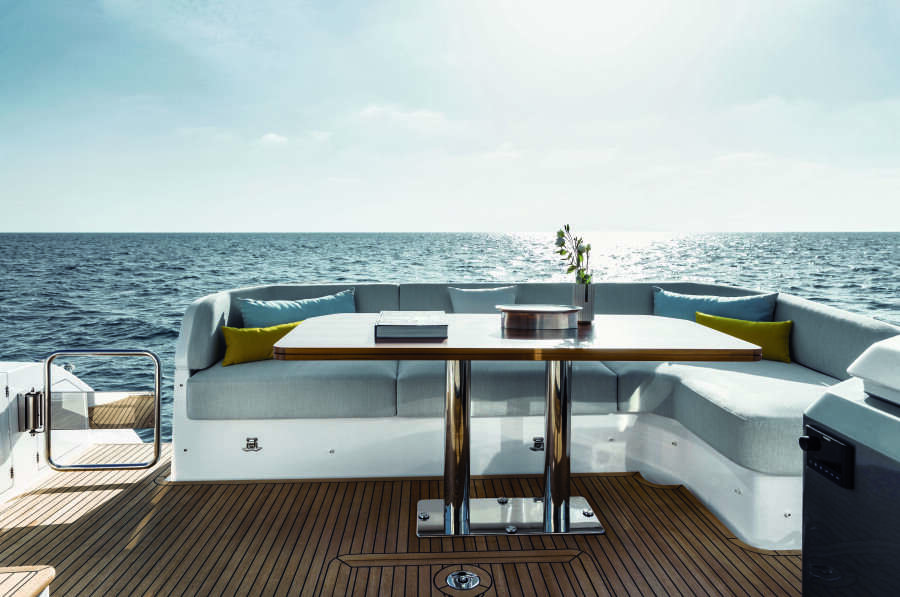 53ft Azimut Yacht For Sale