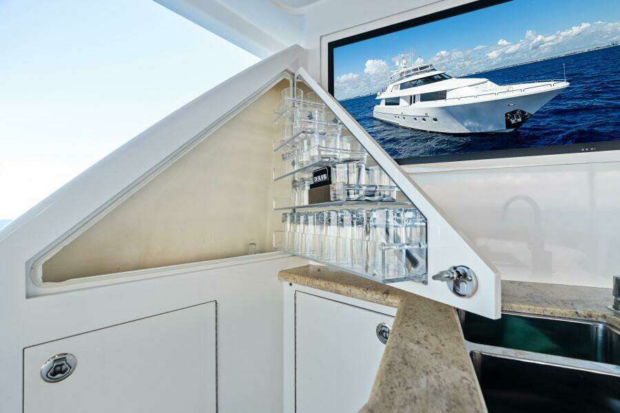 YES 112ft Westport Yacht For Sale