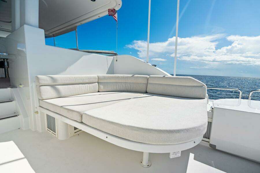 YES 112ft Westport Yacht For Sale