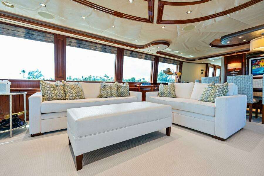YES 112ft Westport Yacht For Sale