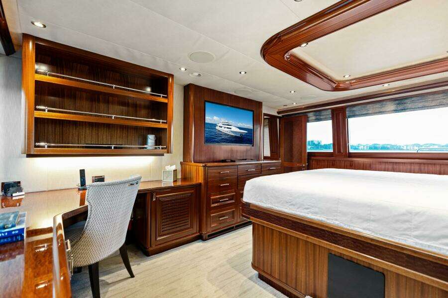 YES 112ft Westport Yacht For Sale