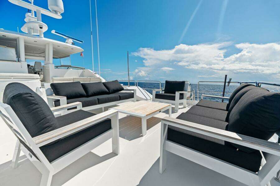 YES 112ft Westport Yacht For Sale
