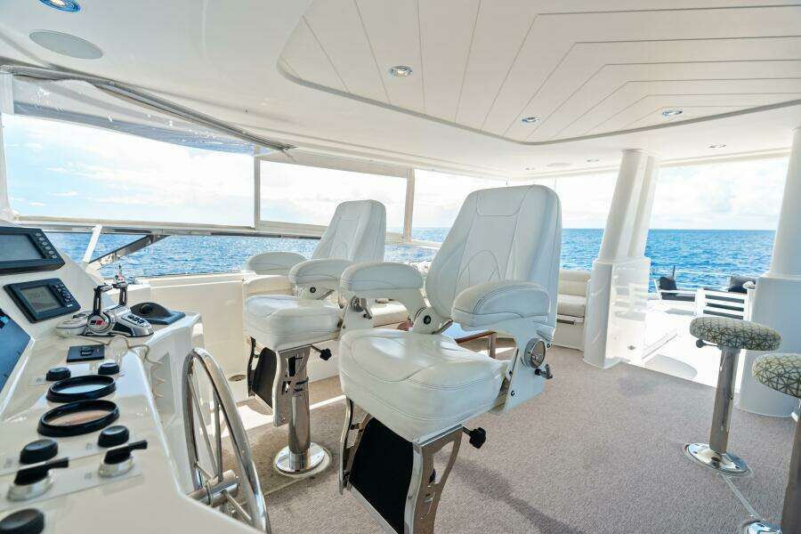 YES 112ft Westport Yacht For Sale