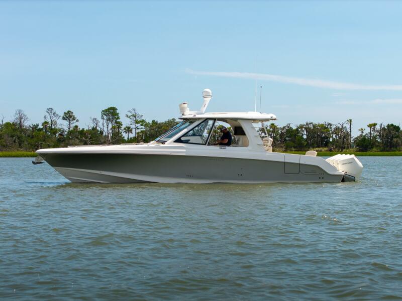 Photo of 2022 Boston Whaler 38'