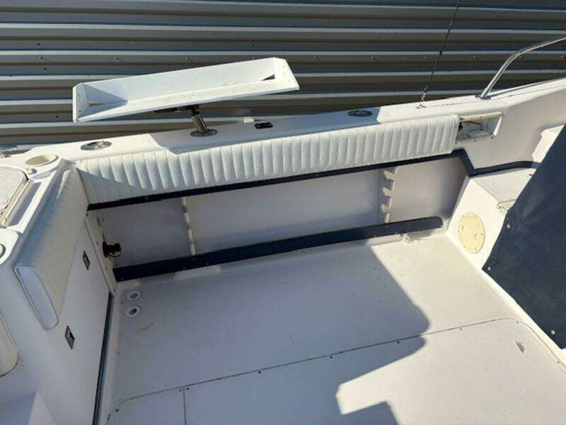 27ft Grady White Yacht For Sale