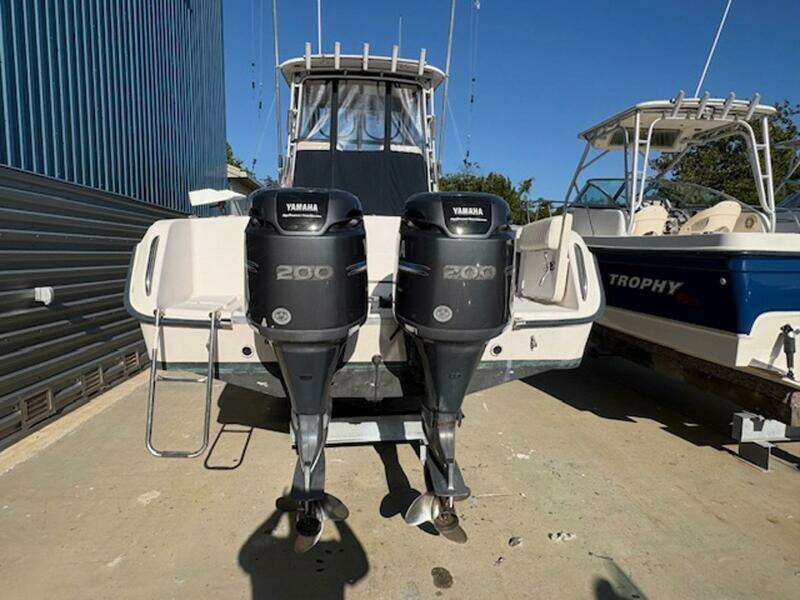 27ft Grady White Yacht For Sale