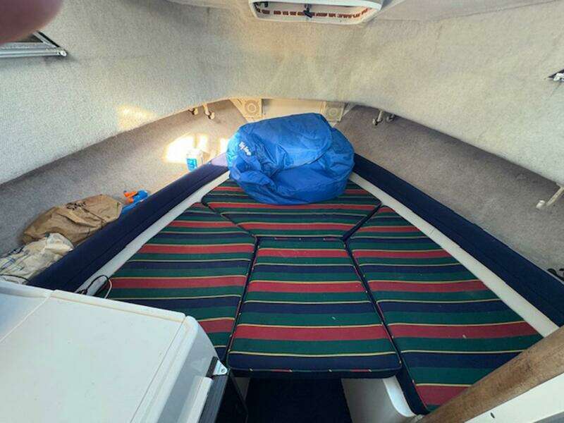 27ft Grady White Yacht For Sale