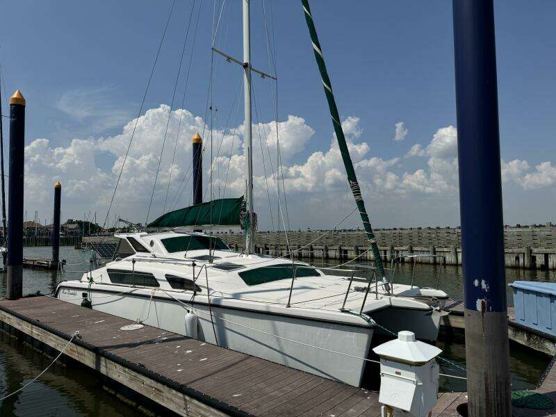 Miss Beautiful 34ft Gemini Yacht For Sale
