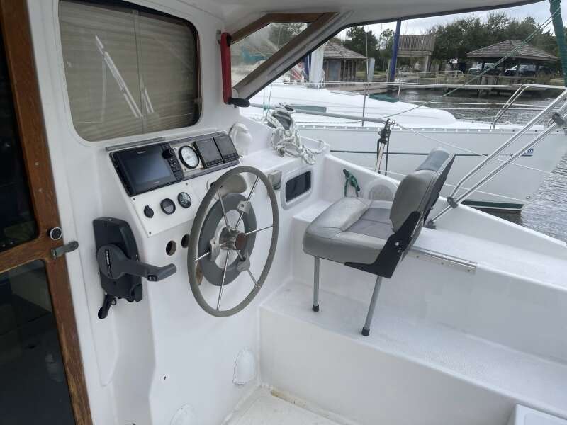 Miss Beautiful 34ft Gemini Yacht For Sale