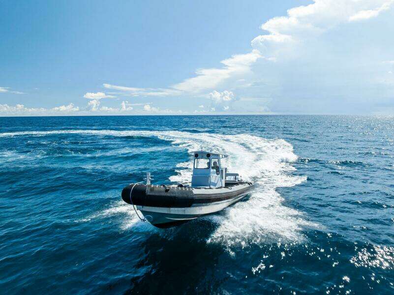 30ft Zodiac Yacht For Sale