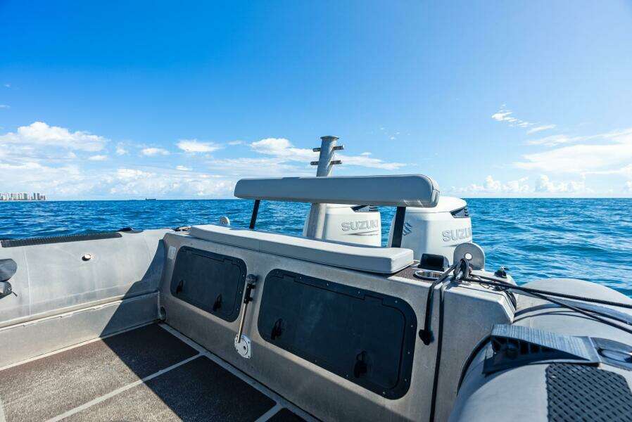 30ft Zodiac Yacht For Sale