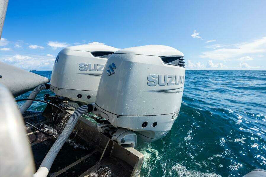 30ft Zodiac Yacht For Sale