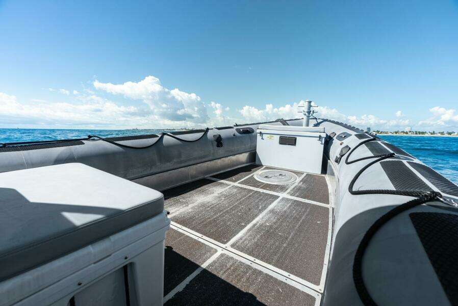 30ft Zodiac Yacht For Sale