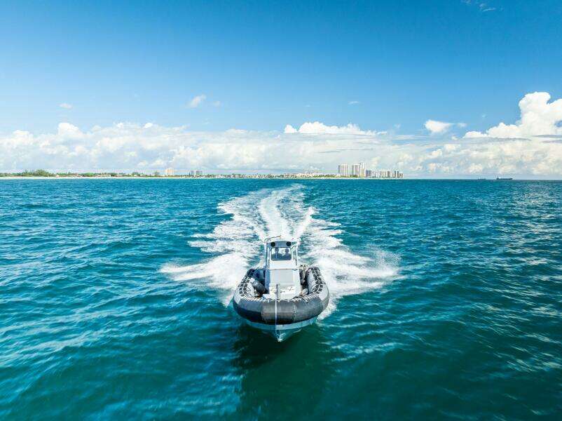 30ft Zodiac Yacht For Sale