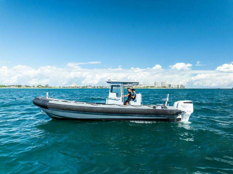 30ft Zodiac Yacht For Sale