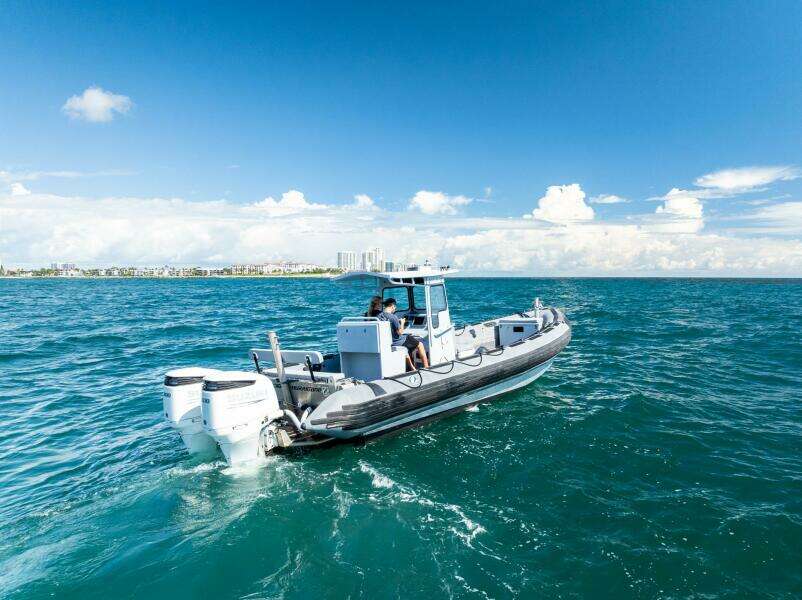 30ft Zodiac Yacht For Sale