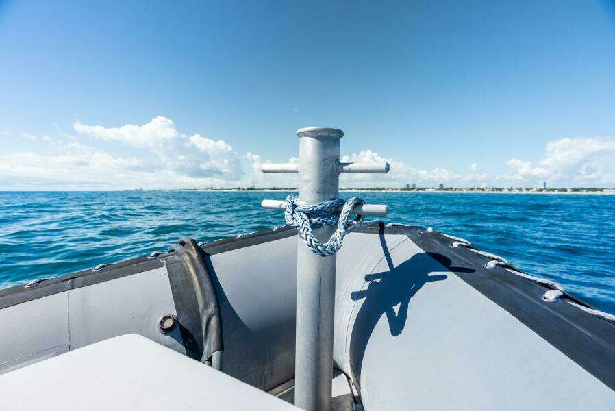 30ft Zodiac Yacht For Sale