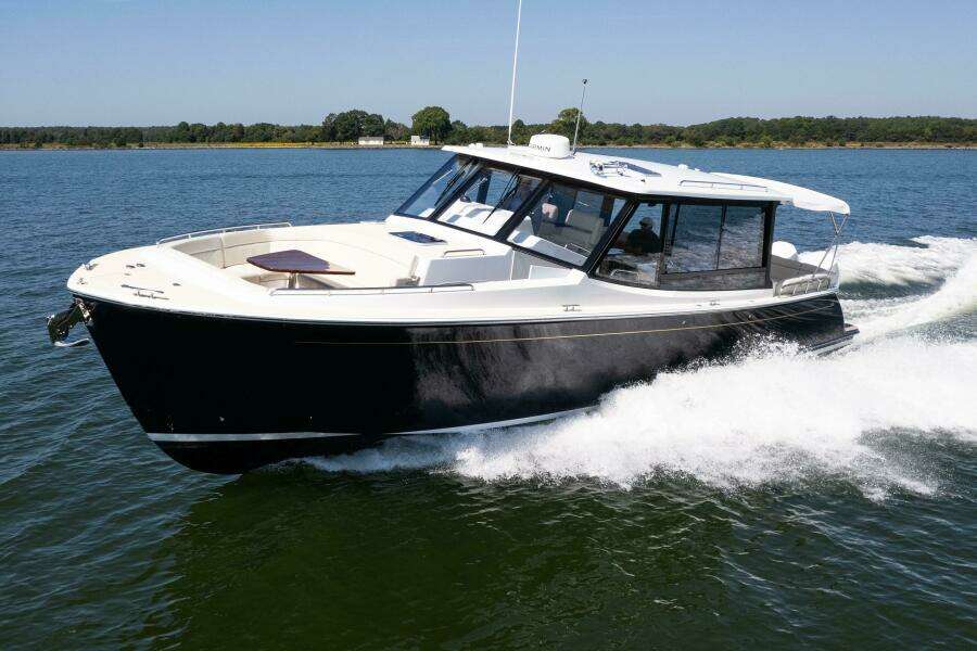Middle Path 42ft MJM Yacht For Sale