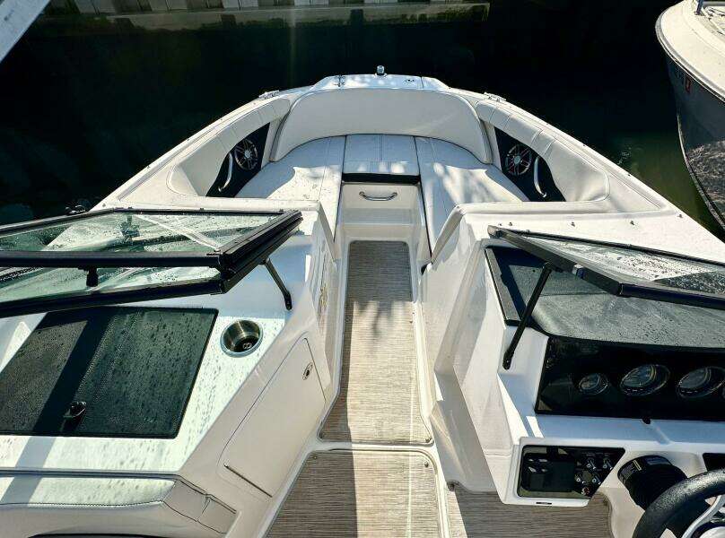 19ft Sea Ray Yacht For Sale