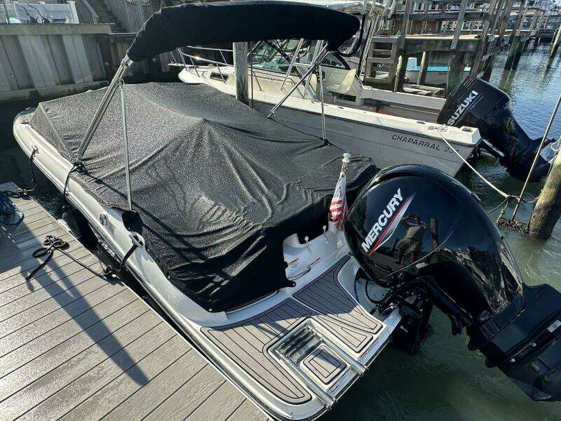 19ft Sea Ray Yacht For Sale