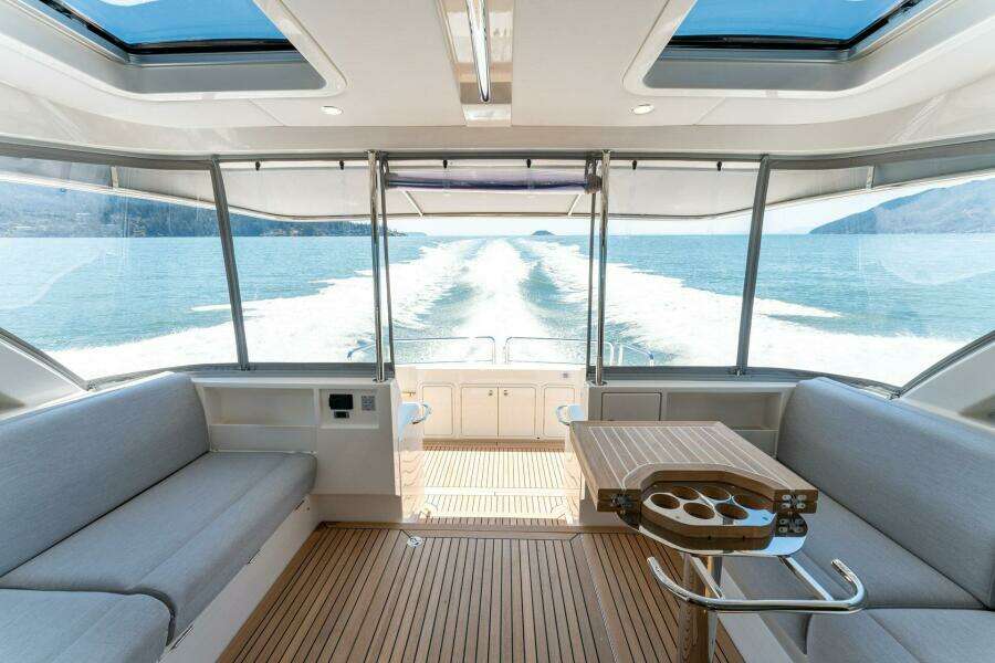 FM Trade In 46ft Riviera Yacht For Sale
